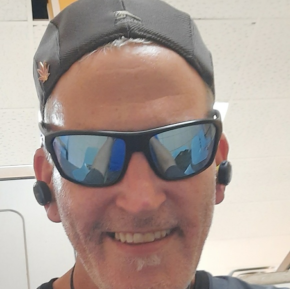 Meet your Posher, Jamie - Picture 1 of 1